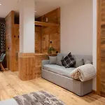 Fior Di Roccia Apartments- In Centro Cervinia, Sauna Privata, Matterhorn Dream Брей-Червиния