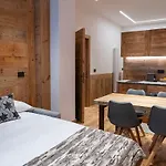 Fior Di Roccia Apartments- In Centro Cervinia, Sauna Privata, Matterhorn Dream Дом отдыха Брей-Червиния