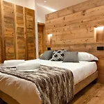 Fior Di Roccia Apartments- In Centro Cervinia, Sauna Privata, Matterhorn Dream Дом отдыха Брей-Червиния