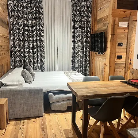 Fior Di Roccia Apartments- In Centro Cervinia, Sauna Privata, Matterhorn Dream Semesterbostad