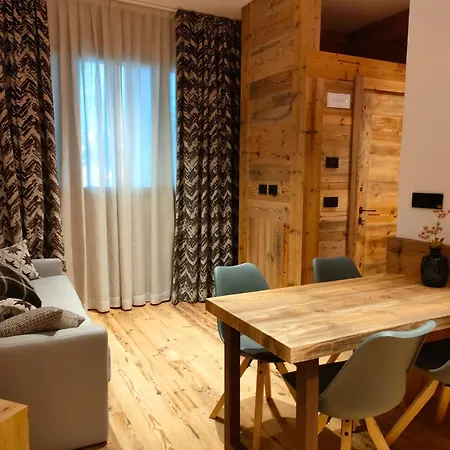 Fior Di Roccia Apartments- In Centro Cervinia, Sauna Privata, Matterhorn Dream *