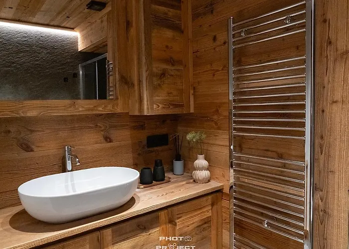 Fior Di Roccia Apartments- In Centro Cervinia, Sauna Privata, Matterhorn Dream Semesterbostad