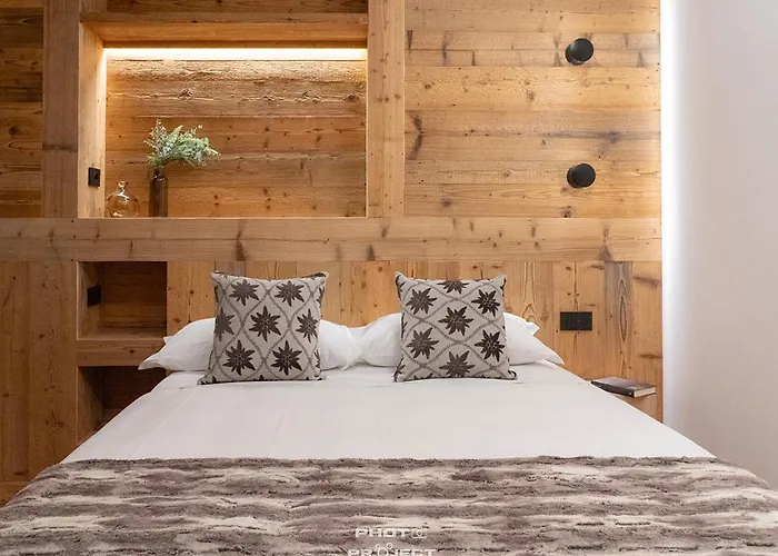 Fior Di Roccia Apartments- In Centro Cervinia, Sauna Privata, Matterhorn Dream Semesterbostad *