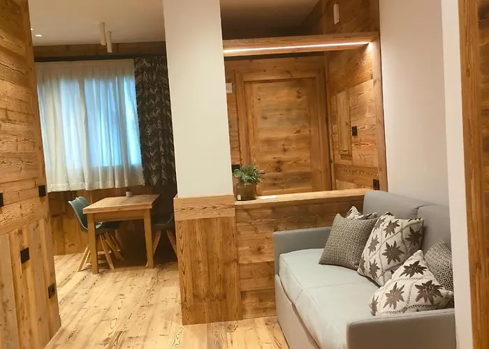 펜션 Fior Di Roccia Apartments- In Centro Cervinia, Sauna Privata, Matterhorn Dream 브루일서비니아